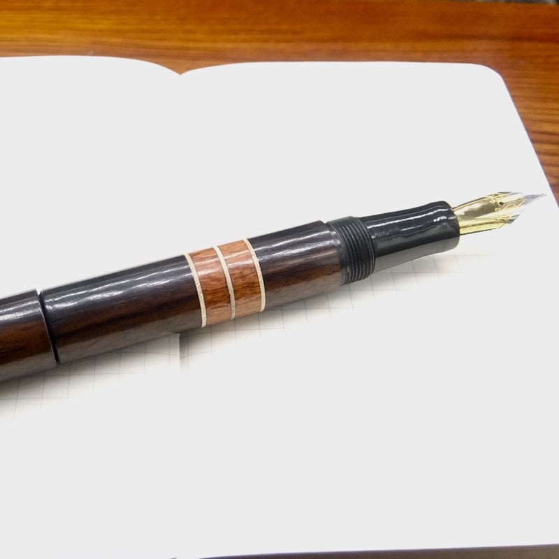 Segment basic fountain pen (ebony) 14ｋnib | 綴り屋