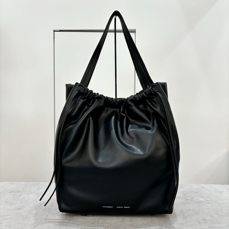 LIVIANA CONTI リビアナコンティ ヴィーガンレザートートバッグ  