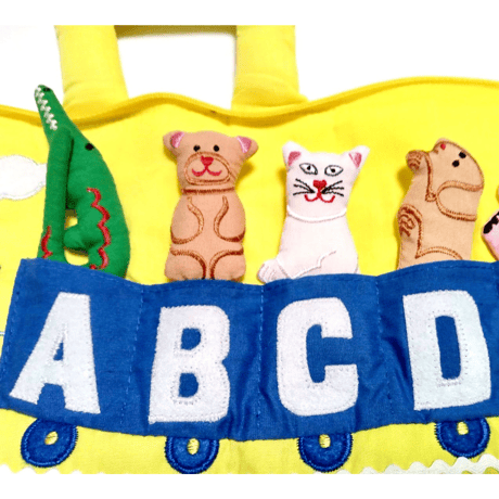 英語であそぶ布絵本「アニマルトレインABC」My Animal Train ABC