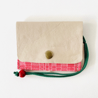 ふた付パスケース(本革&赤)　Binakol x HareTa