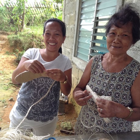 アンキットレースの麻スリッパ　Ankit Lace Abaca Slippers