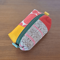 キャラメルBOXポーチ / 赤x黄　Binakol x HareTa