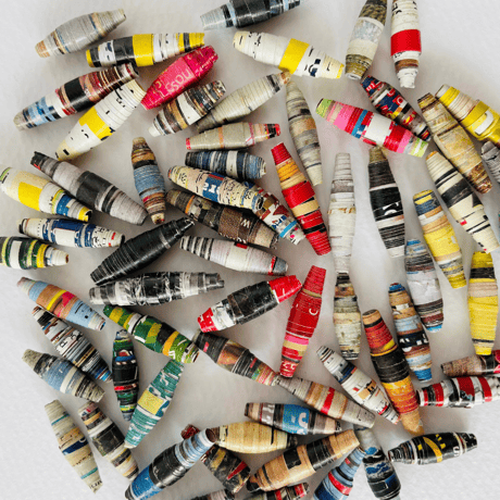 ペーパービーズピアス / トライアングル　イエロー