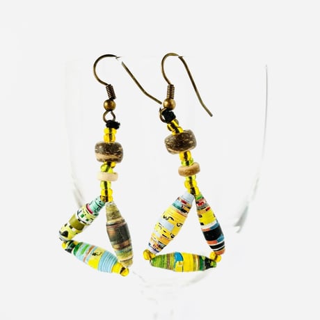 ペーパービーズピアス / トライアングル　イエロー