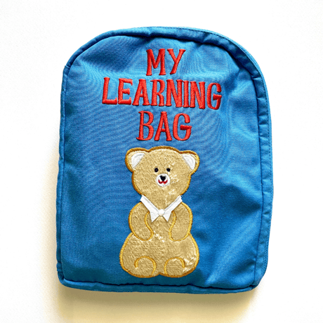 英語であそぶ布絵本「さあ、できるかな? 」  My Learning Bag　 リュック型