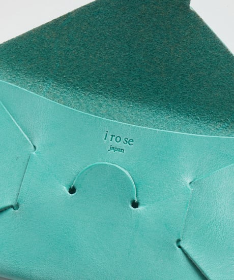 SEAMLESS "WAXED LEATHER" CARD CASE  ( ICE BLUE )