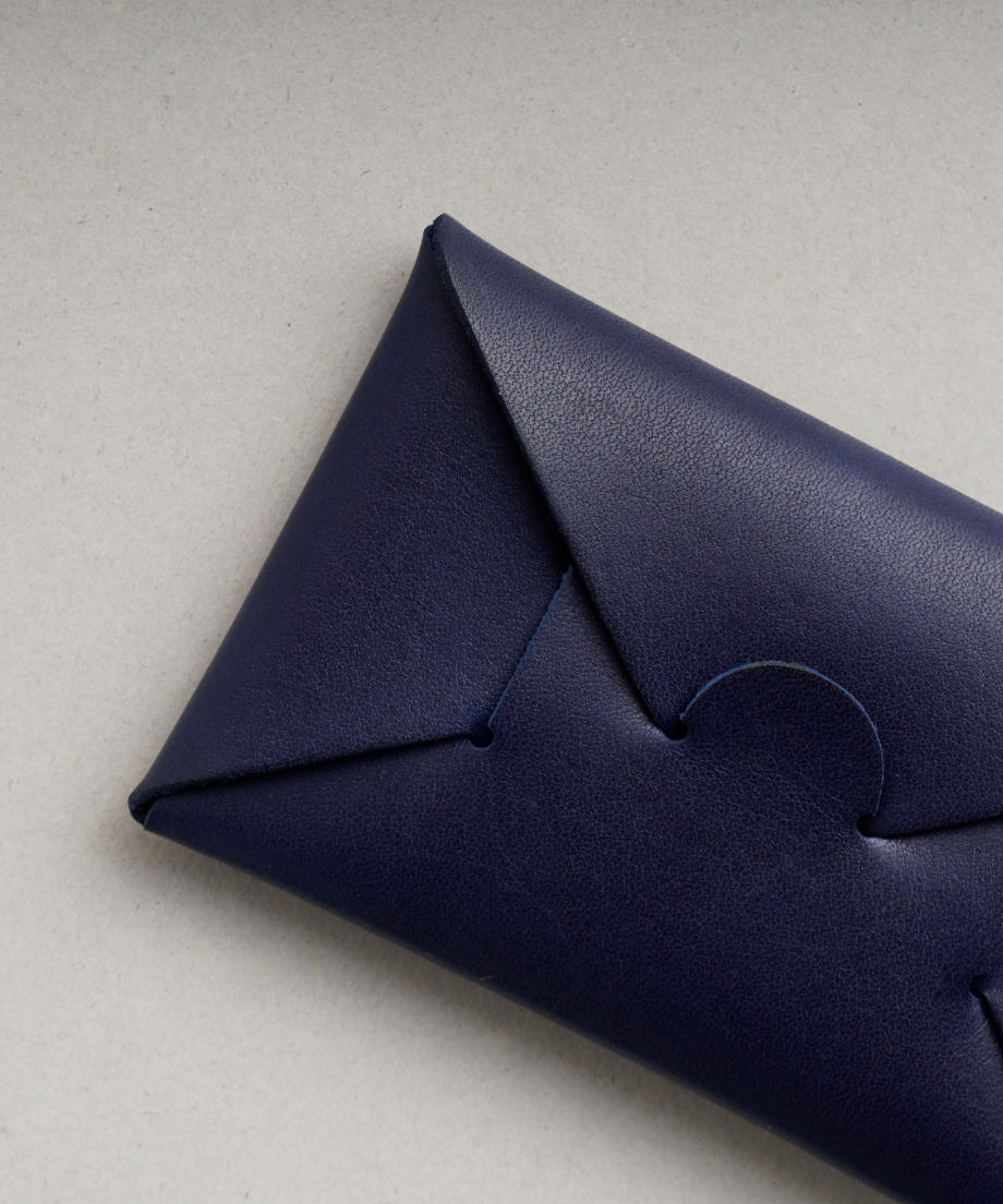 SEAMLESS CARD CASE 