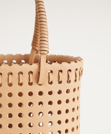 "KAGO" MINI BAG - M ( NUDE / BLACK )