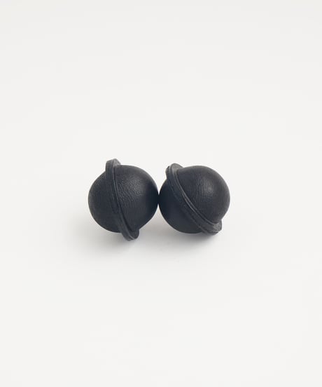 PLANET MAGNET（NUDE / BLACK）