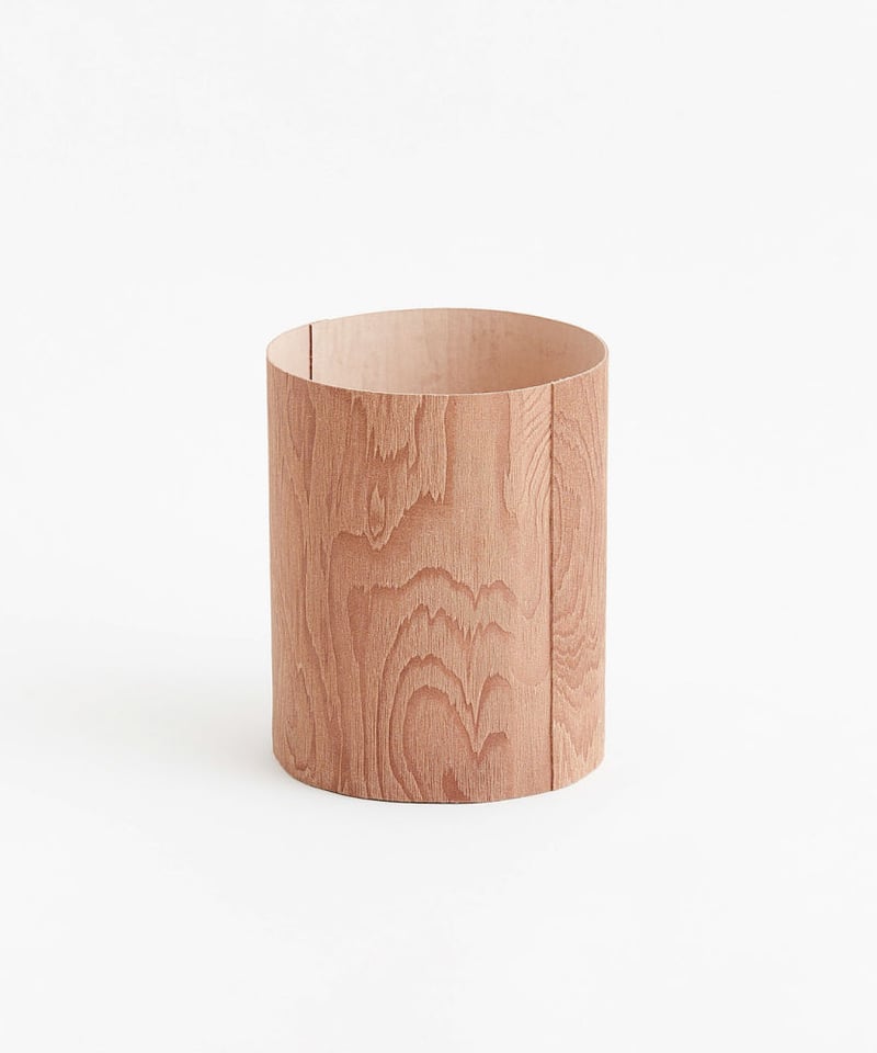 PLYWOOD LEATHER TRASH BASKET | i ro se Officia