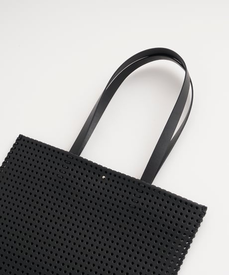 "KAGO" FLAT BAG - L ( NUDE / BLACK )
