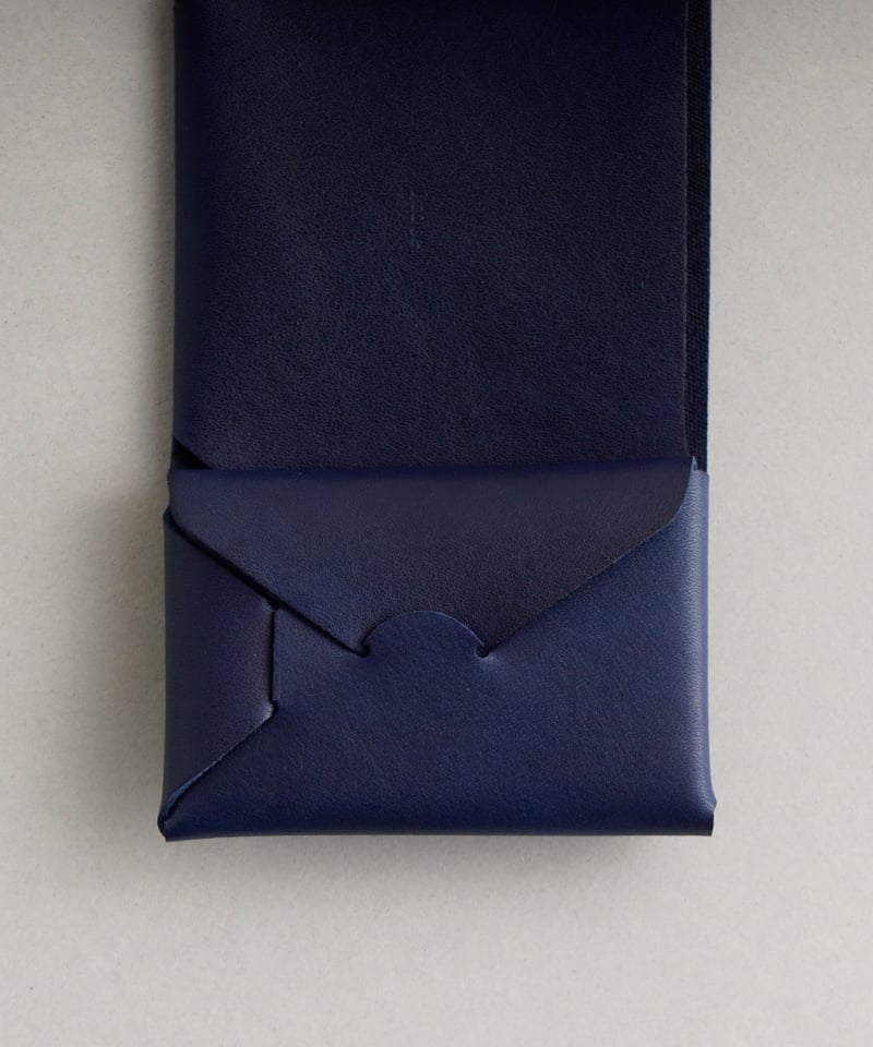 イロセ　 コンパクト財布 黒 SLANT SHORT WALLET ( 3 colors ) | i ro se Offi