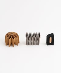 ACCORDING PENHOLDER ( 3 colors )