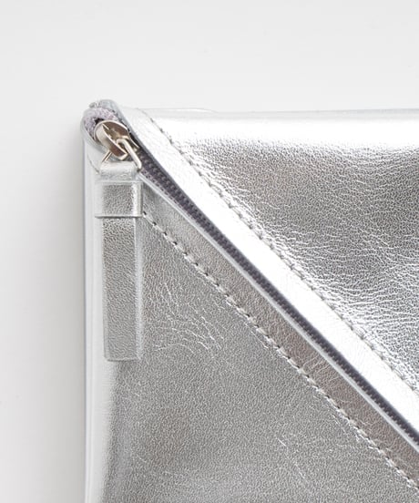 SLANT SHORT WALLET ( SILVER )