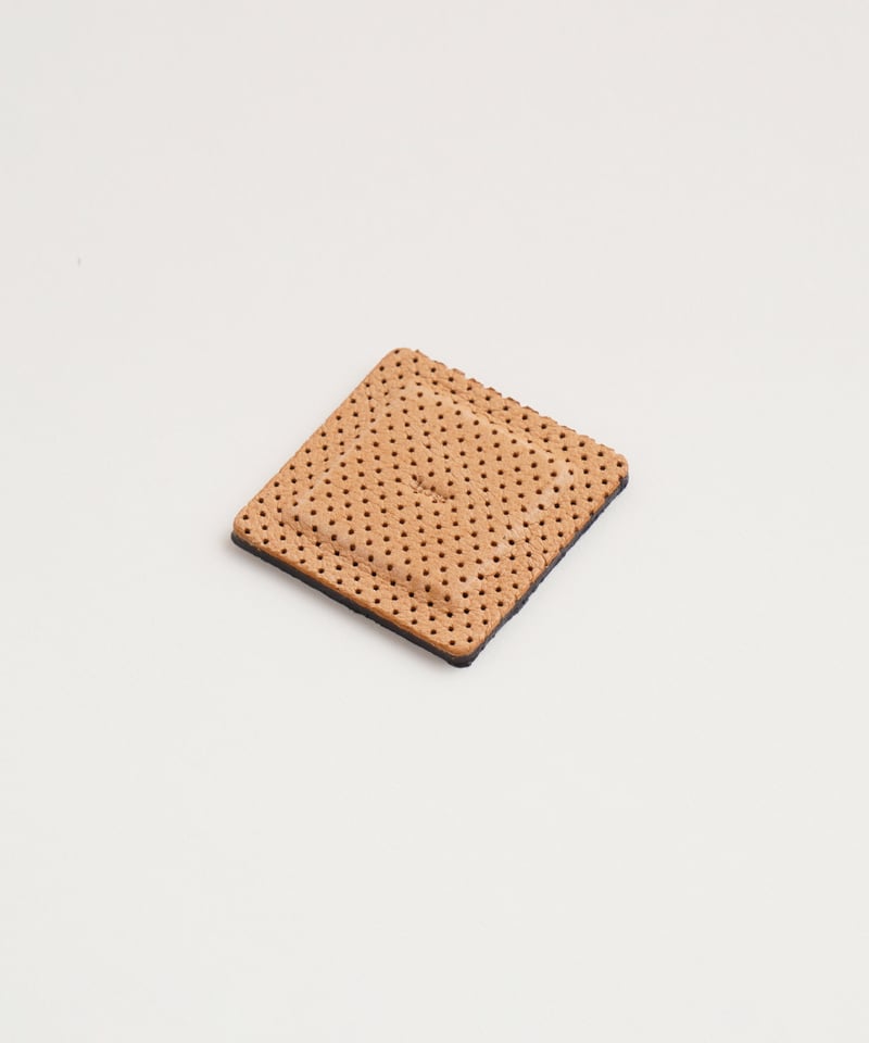 LEATHER MAGNET 