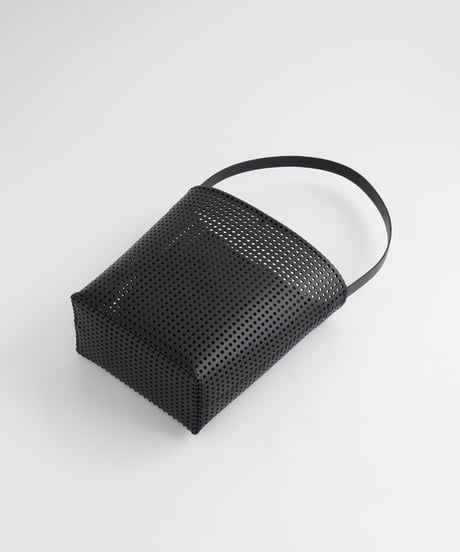 "KAGO" SHOULDER TOTE - L ( NUDE / BLACK )