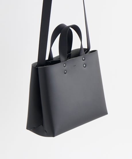 SEAMLESS TOTE BAG - S ( NUDE / BLACK )