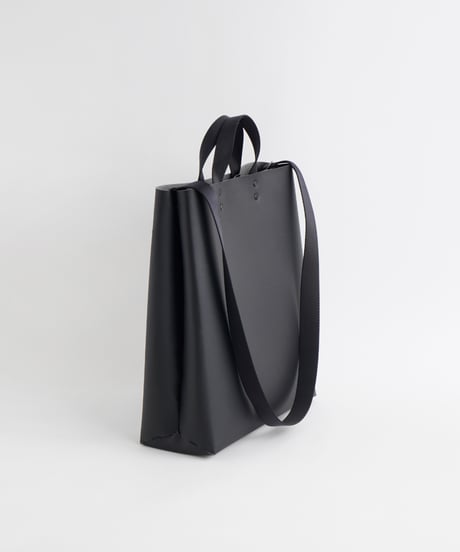SEAMLESS TOTE BAG - L ( NUDE / BLACK )