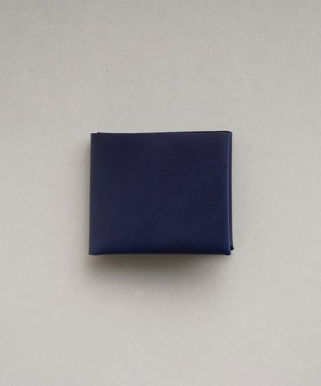 SEAMLESS SHORT WALLET "INDIGO"
