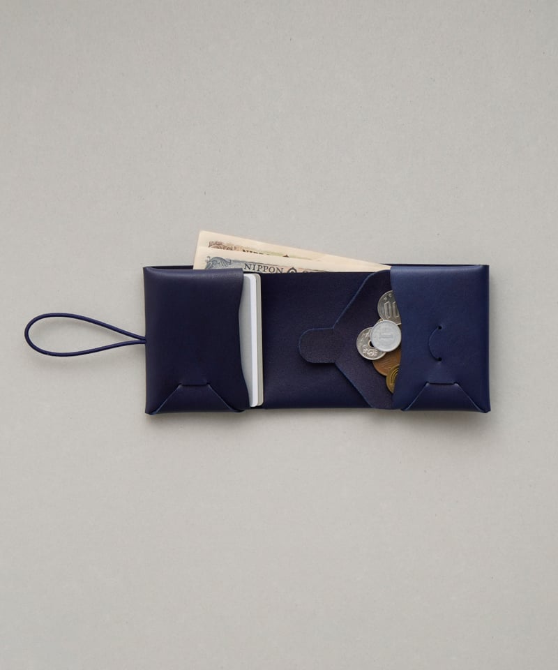 SEAMLESS COMPACT WALLET SEAMLESS COMPACT WALLET