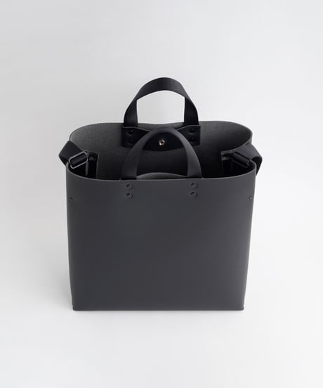 SEAMLESS TOTE BAG - L ( NUDE / BLACK )