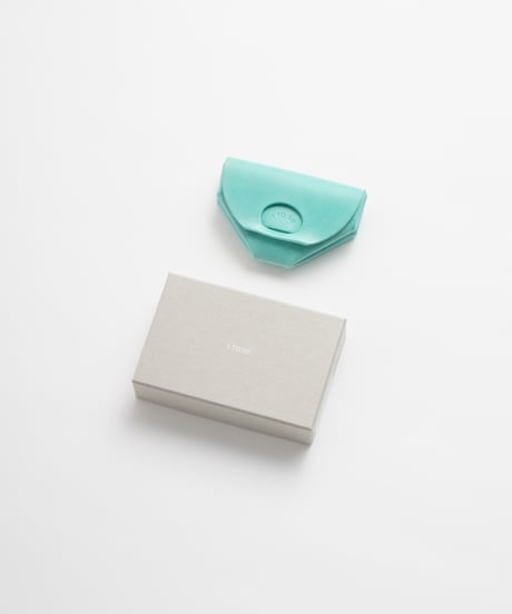 SEAMLESS "WAXED LEATHER" COIN CASE  ( ICE BLUE  )