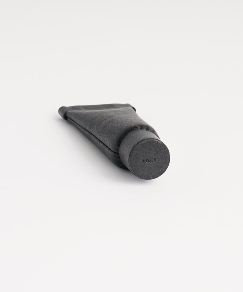 TUBE KEY CASE ( CAMEL / BLACK / SILVER ) | i ro