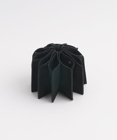 ACCORDING PENHOLDER ( 3 colors )