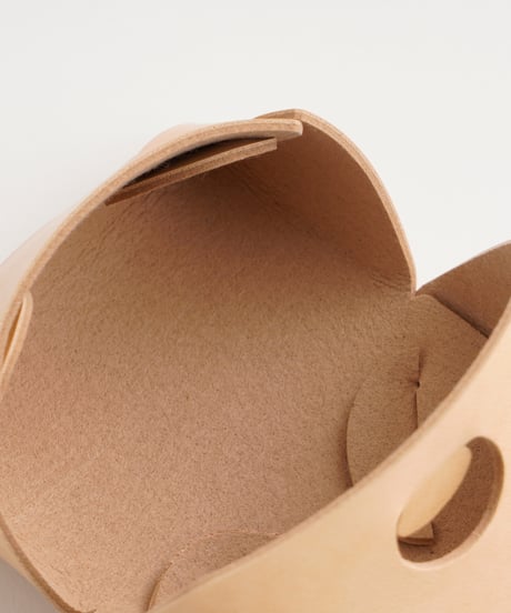 SEAMLESS SMALL CASE ( NUDE / BLACK )