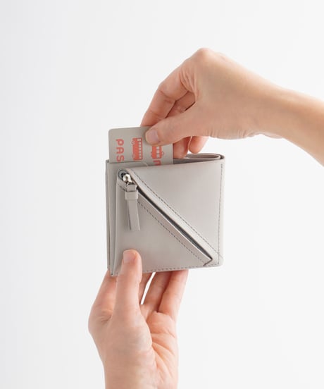 SLANT SHORT WALLET ( SILVER )