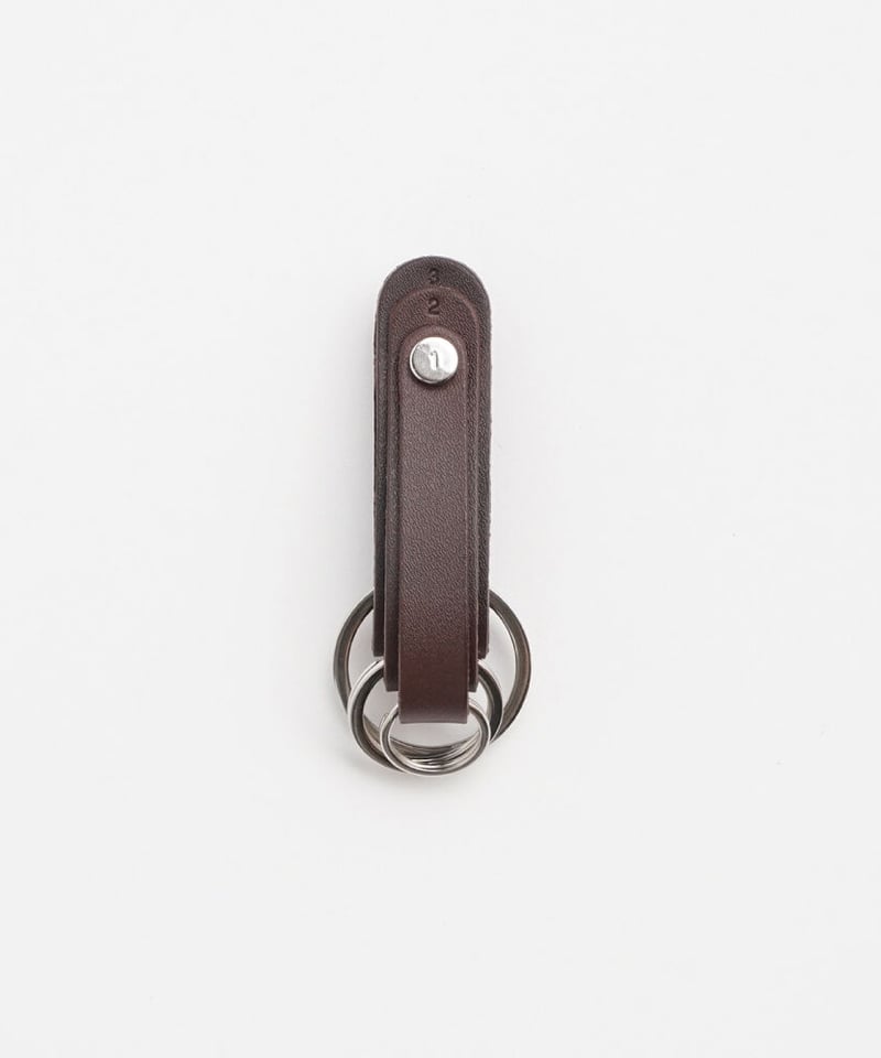 Hiroroページ　キーホルダー28個分 irose(イロセ)カウレザーキーホルダー“FOLD KEY HOLDER” acc-f03