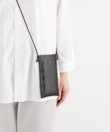 "NET" SMARTPHONE CASE (NUDE)
