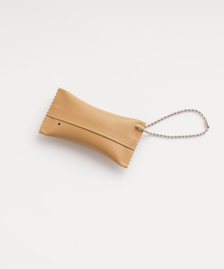 WHISTLE CHARM ( CAMEL / BLACK / SILVER )
