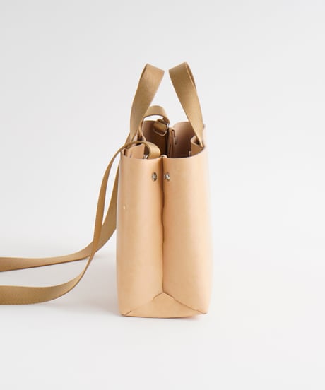 SEAMLESS TOTE BAG - S ( NUDE / BLACK )