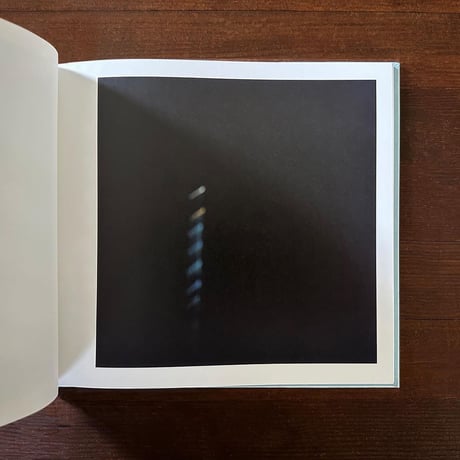 「いまここ」詩：谷川俊太郎　写真：川内倫子　企画：原田郁子