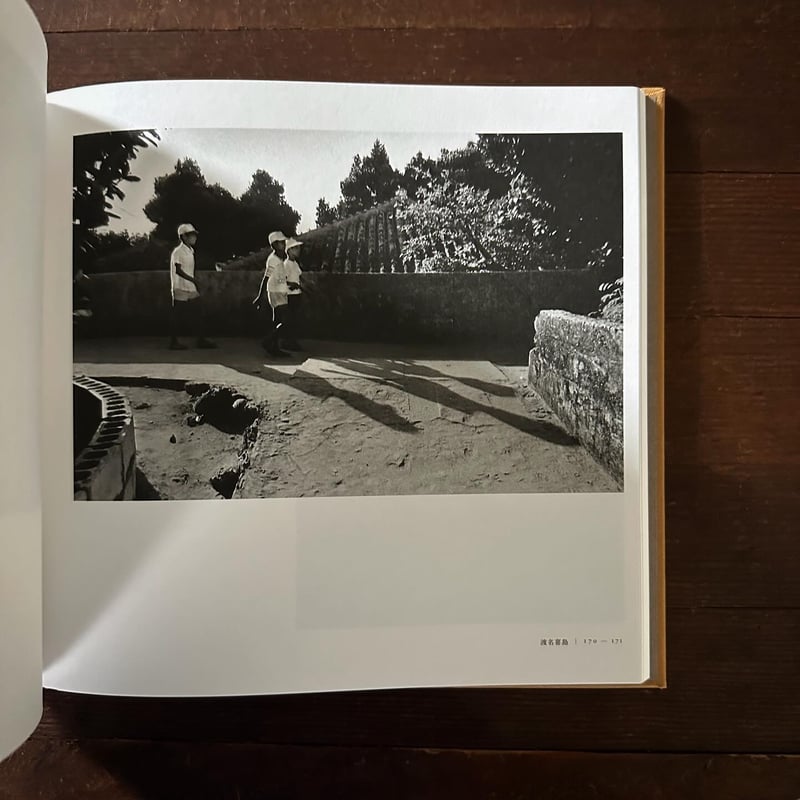 沖縄原空間との対話　金城信吉 exhibition // 沖縄・原空間との対話 — 金城信吉と建築 - LuftLuft