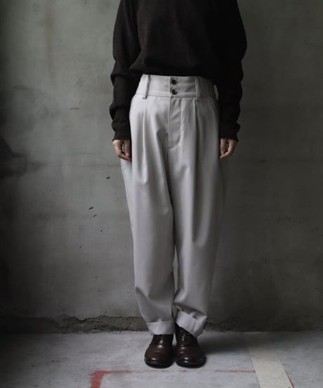 cavane キャヴァネ / Wool Tuck trousersパンツ / ca-22117