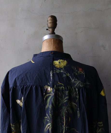 ALEKSANDR MANAMISアレクサンダーマナミ/ NATURA BLEU WIDE PLACKET SHIRTプルオーバーシャツ/ am-25014