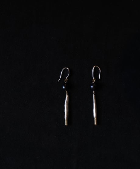 Atelier Inscrire アトリエ インスクリール / COSTUME JEWELLERY LA VINA EARRINGS / At-25027