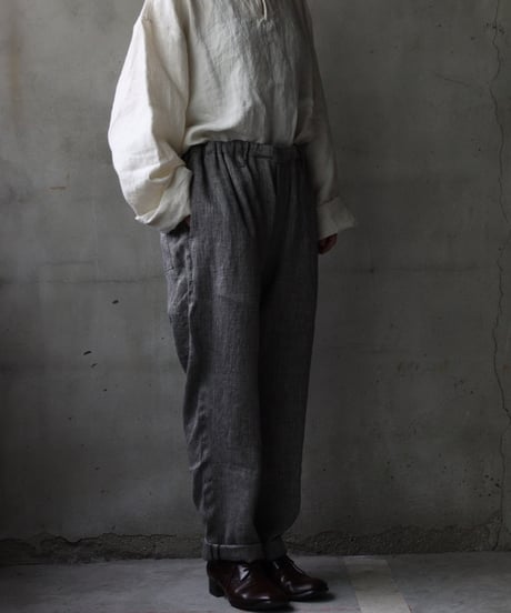 klauseクロイゼ / Linen Herring-bone Loose Fitting Tapered Trousers (ヘリンボーン) / kla-25017