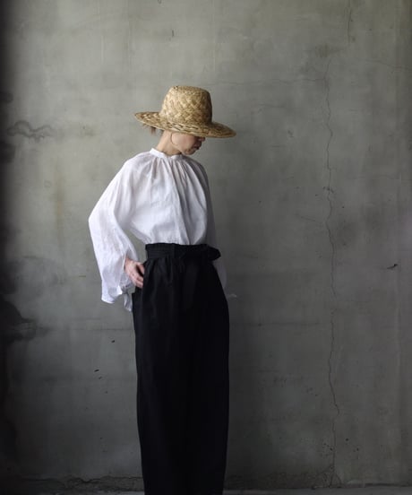 cavane キャヴァネ / Gather Neck Pullover Blouse linen100ブラウス / ca-26068
