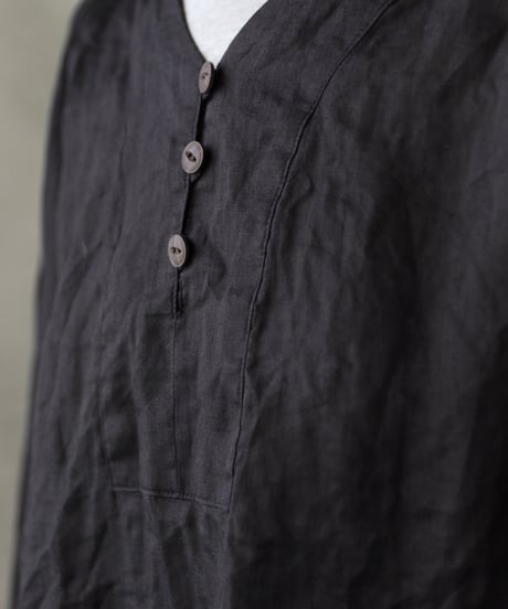 cavane キャヴァネ / V Pull-over blouse linen100ブラウス / ca-25147