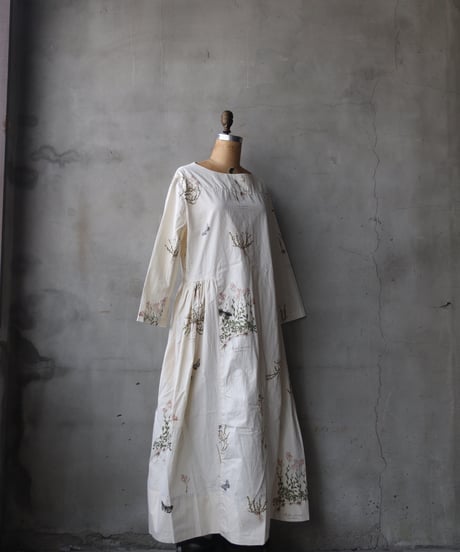 ALEKSANDR MANAMISアレクサンダーマナミ/ JARDIN D'ÉTÉ WIDE DRESSワンピース / am-26007
