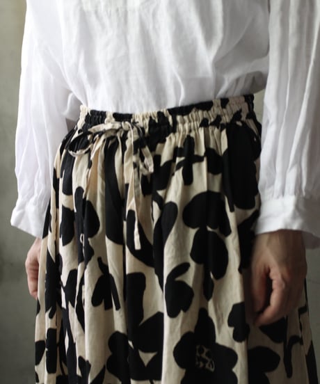 cavane キャヴァネ / Gatehered Petti Skirt Cotton&linenスカート/ ca-26071