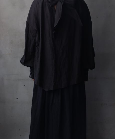 cavane キャヴァネ / Pull-over blouse with tie Linen100ブラウス / ca-26030