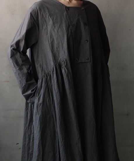 cavaneキャヴァネ / Gathered dress with side switchingワンピース / ca-26056