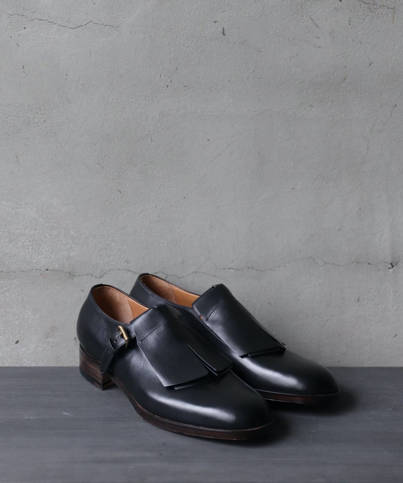 formeフォルメ / T-strap plain toe with Fringe Tストラッ