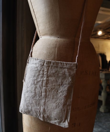 Antonia Rossi (Antomoon)/ Embroidered Shoulder Pochetteポシェット / An-24005