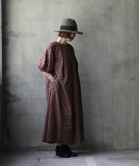 cavane キャヴァネ / Over Tuck Paisley Dressワンピース / ca-25125