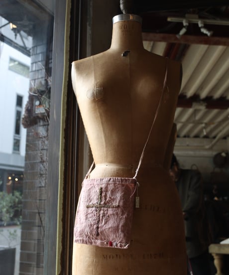 Antonia Rossi (Antomoon)/ Embroidered Shoulder Pochetteポシェット / An-24009